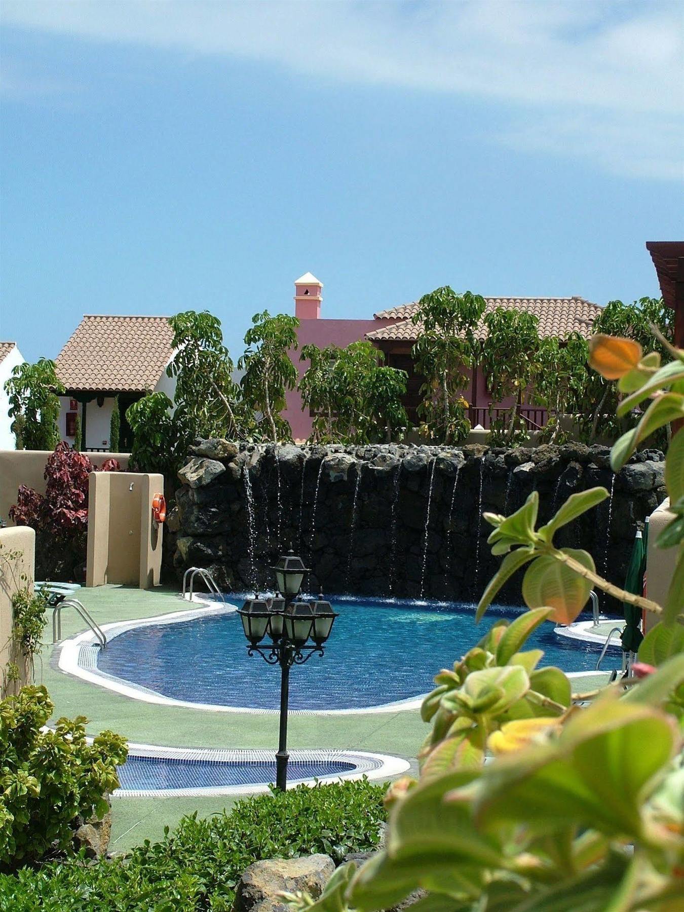 Aparthotel El Cerrito Playa Cancajos.- BreNa Baja  Екстериор снимка